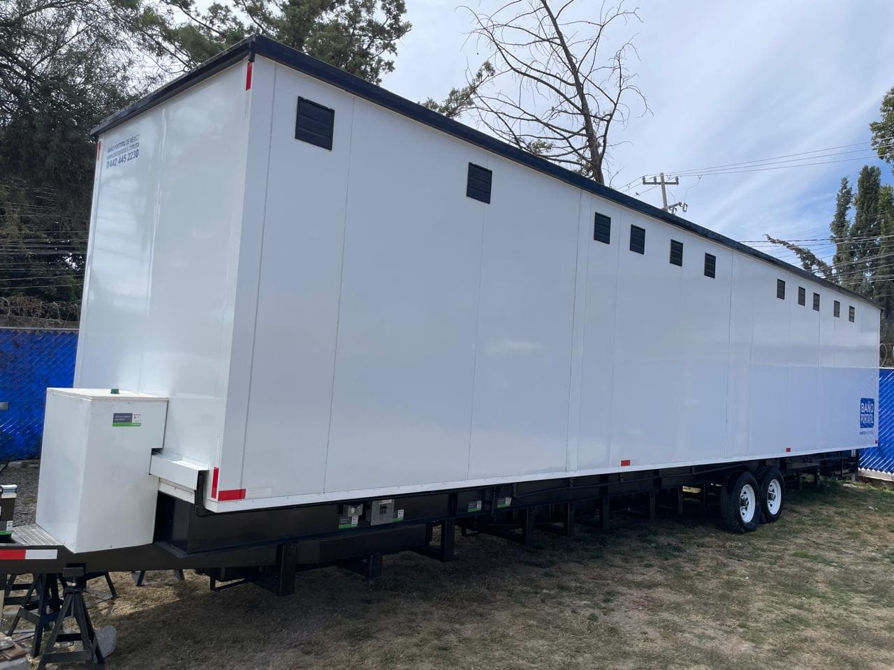 Camper de lujo — acabados premium
