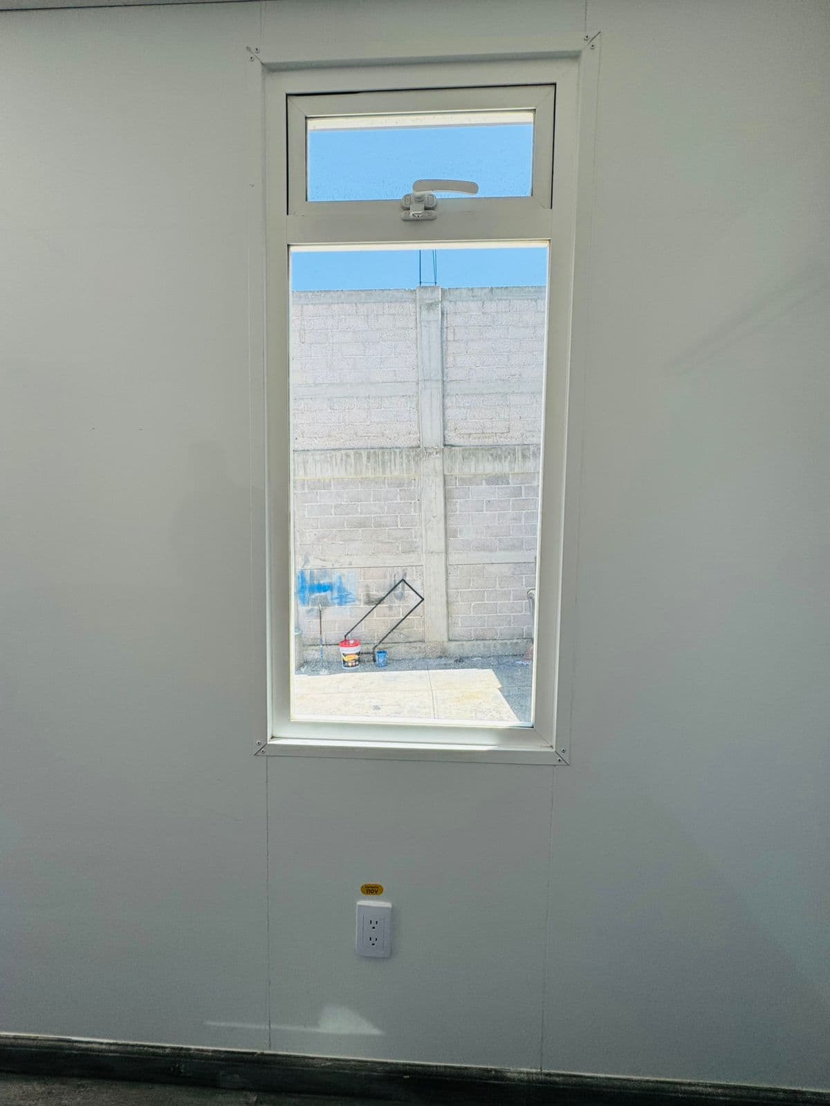 Ventana de aluminio