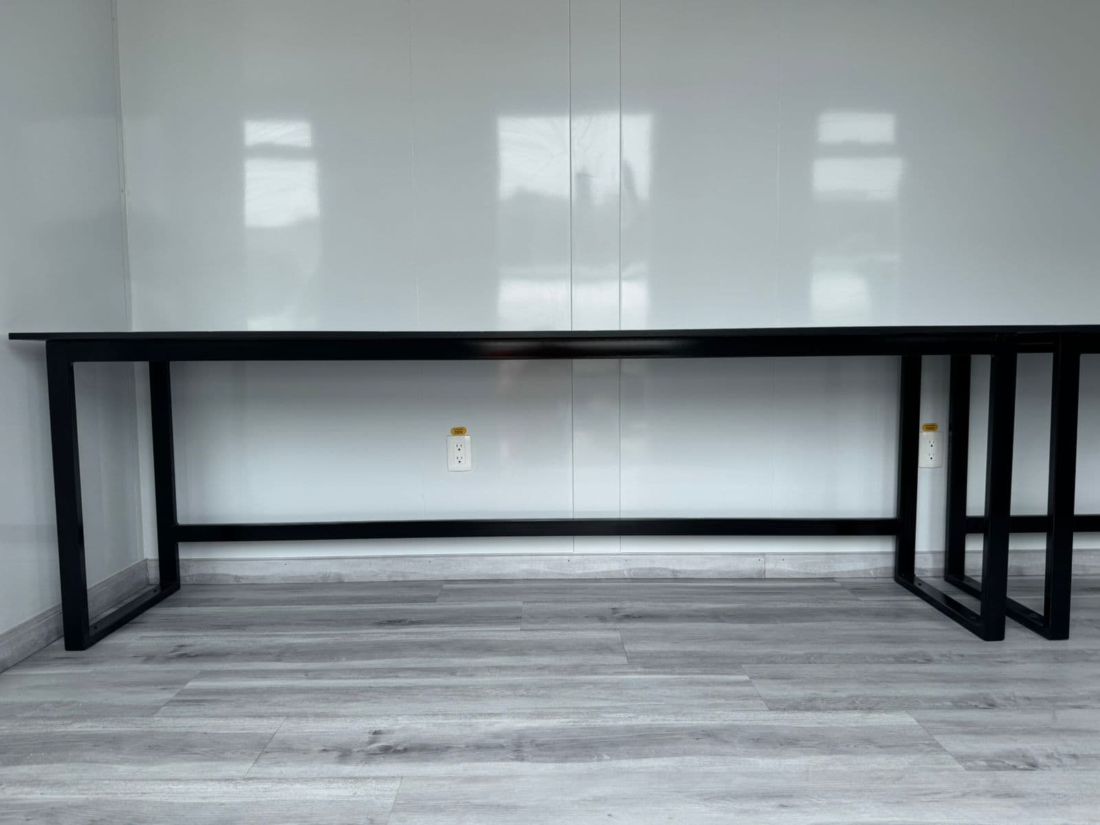 Mesa de trabajo corrida