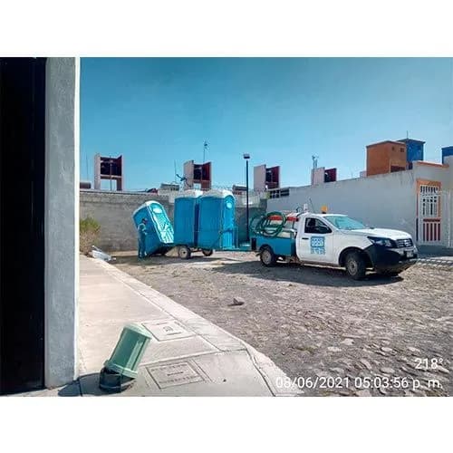 Cuadrilla en proyecto industrial